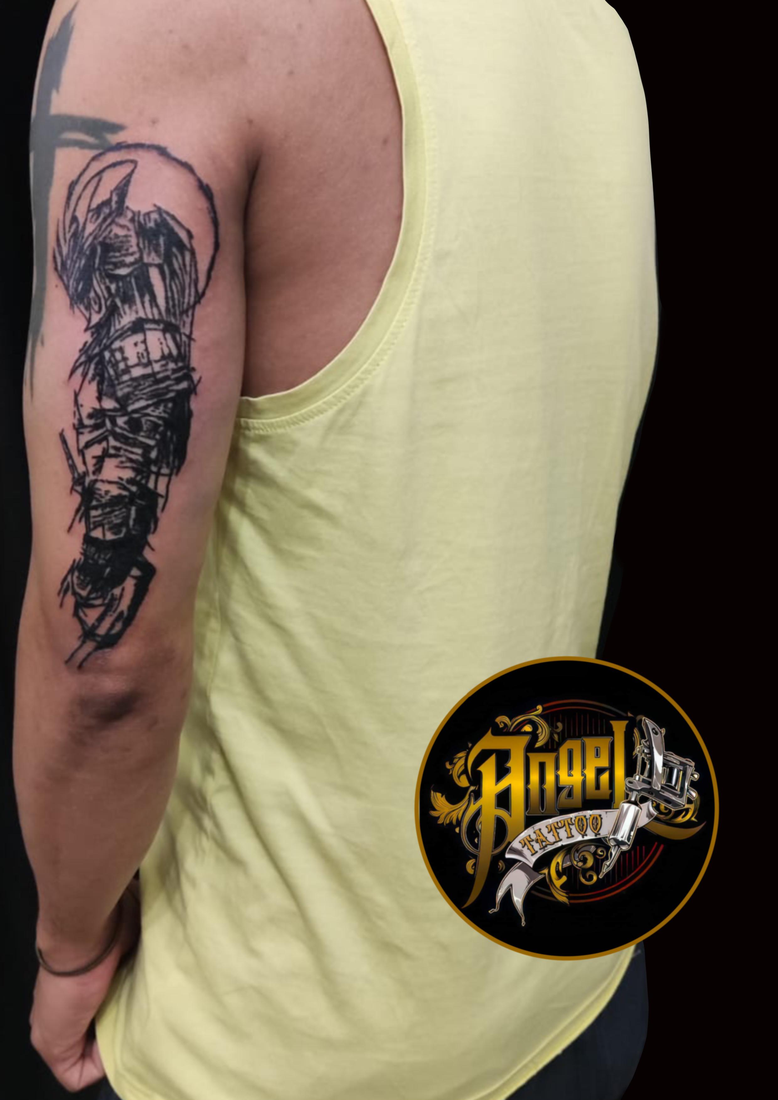 Black and Gray Tatto